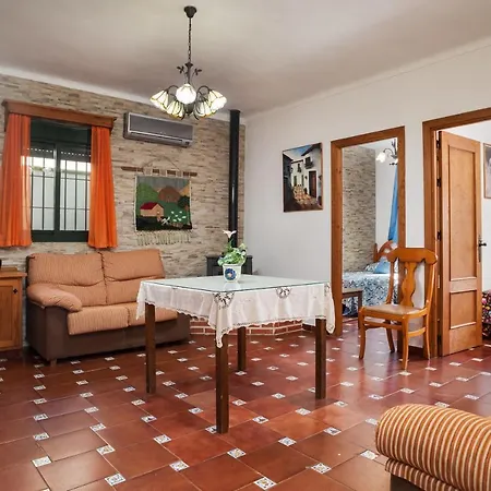 Chalet Dehesa De La *